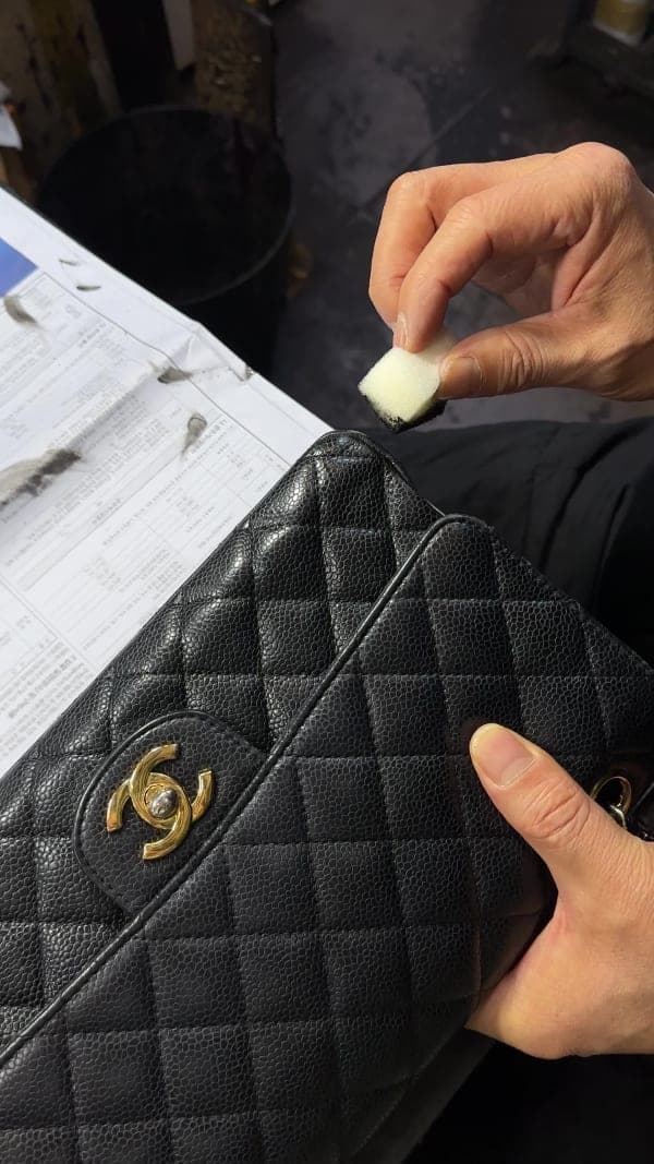 CHANEL 가방 염색 복원